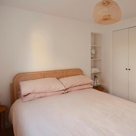 High Cogges Farm Holiday Cottages - The Cart Shed ウィットニー エクステリア 写真